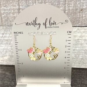 Pink sea shell and coral under the sea earrings with faux pearls